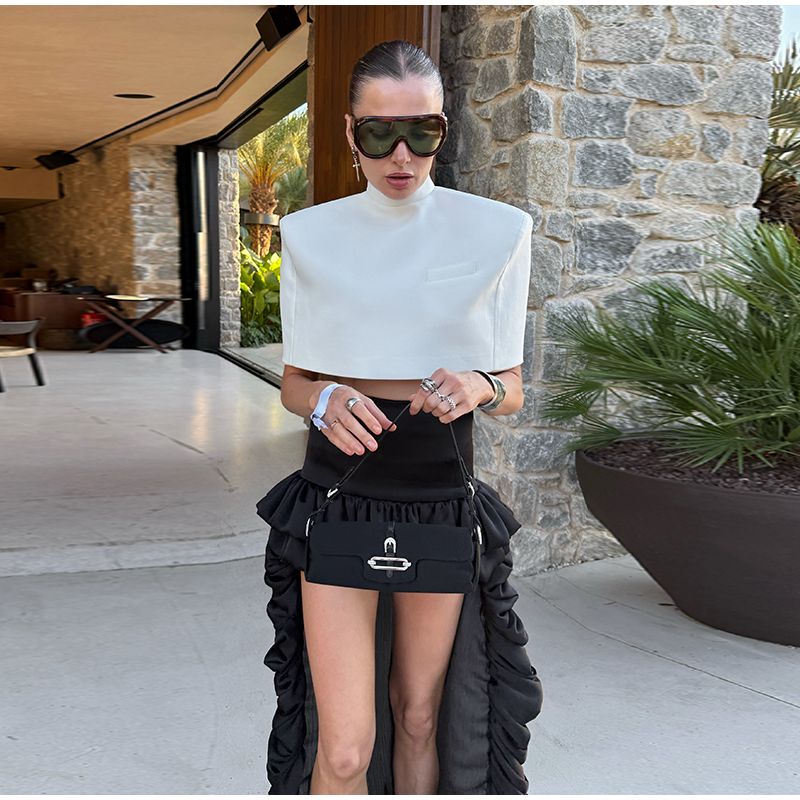 Shoulder Pad Set In - Conjunto de 2 Peças com Saia